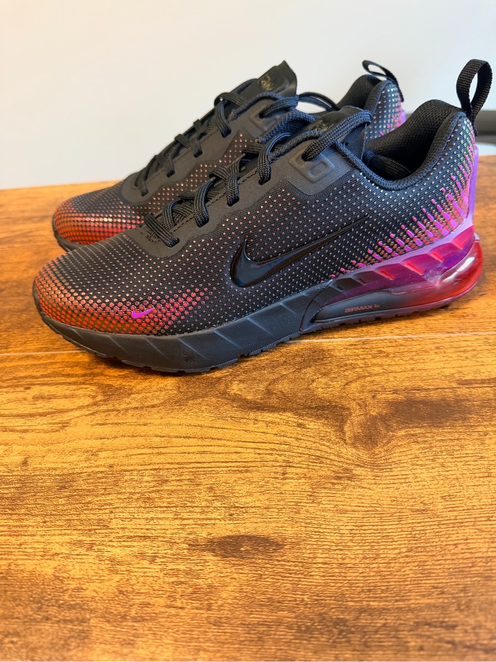 Nike Kids Air Max Phoenix Sneakers 6.5Y/8W